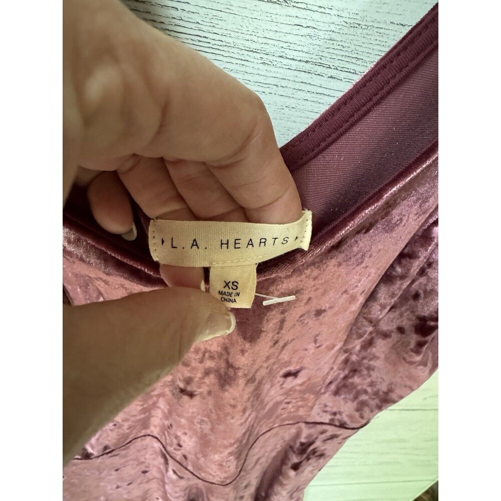 LA Hearts Dress Pink Crushed Velvet XS Tie Straps V-neck Mini Fit & Flare - Picture 5 of 8